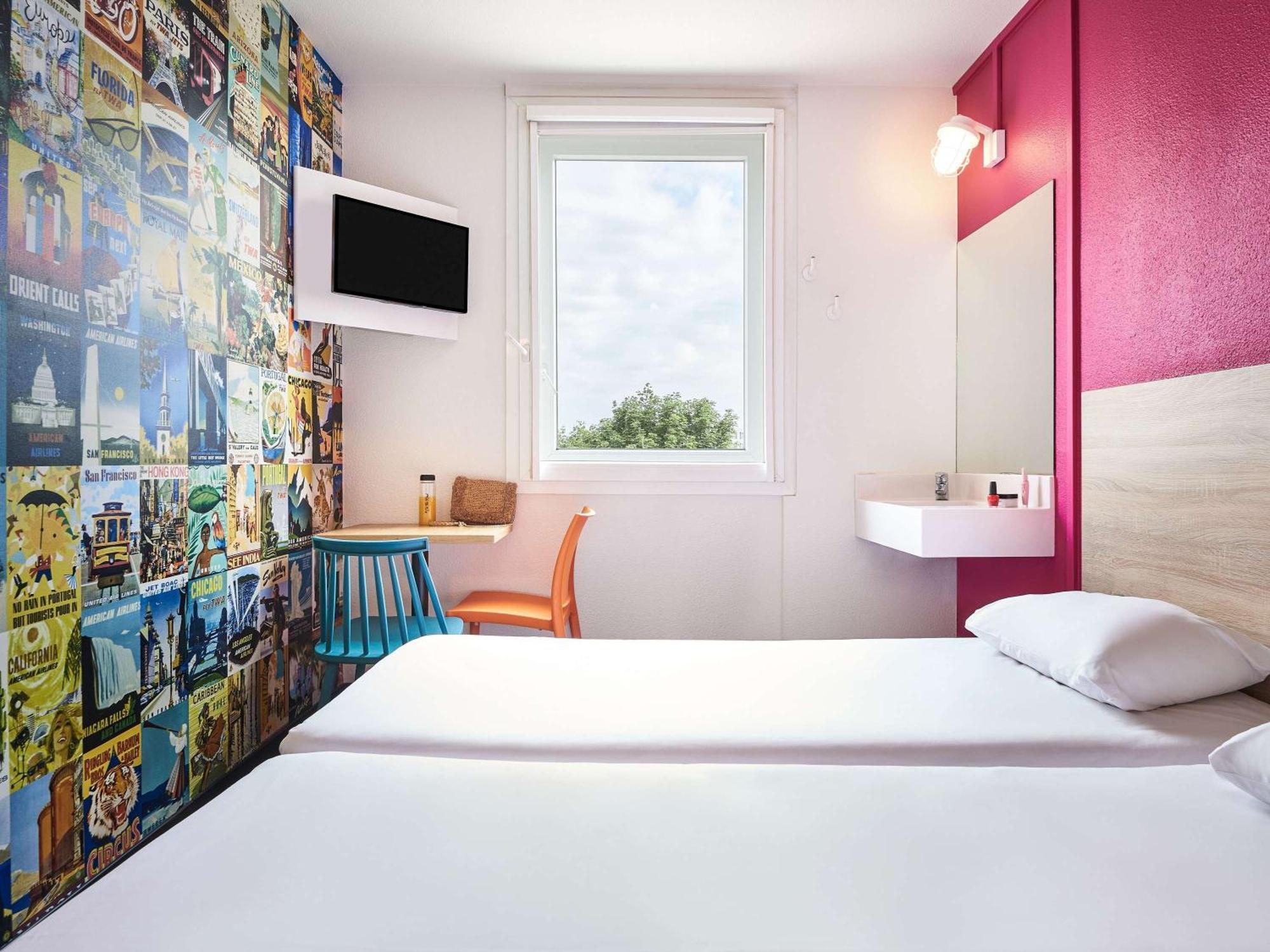 Hotelf1 Saint Witz A1 Hotel Екстер'єр фото