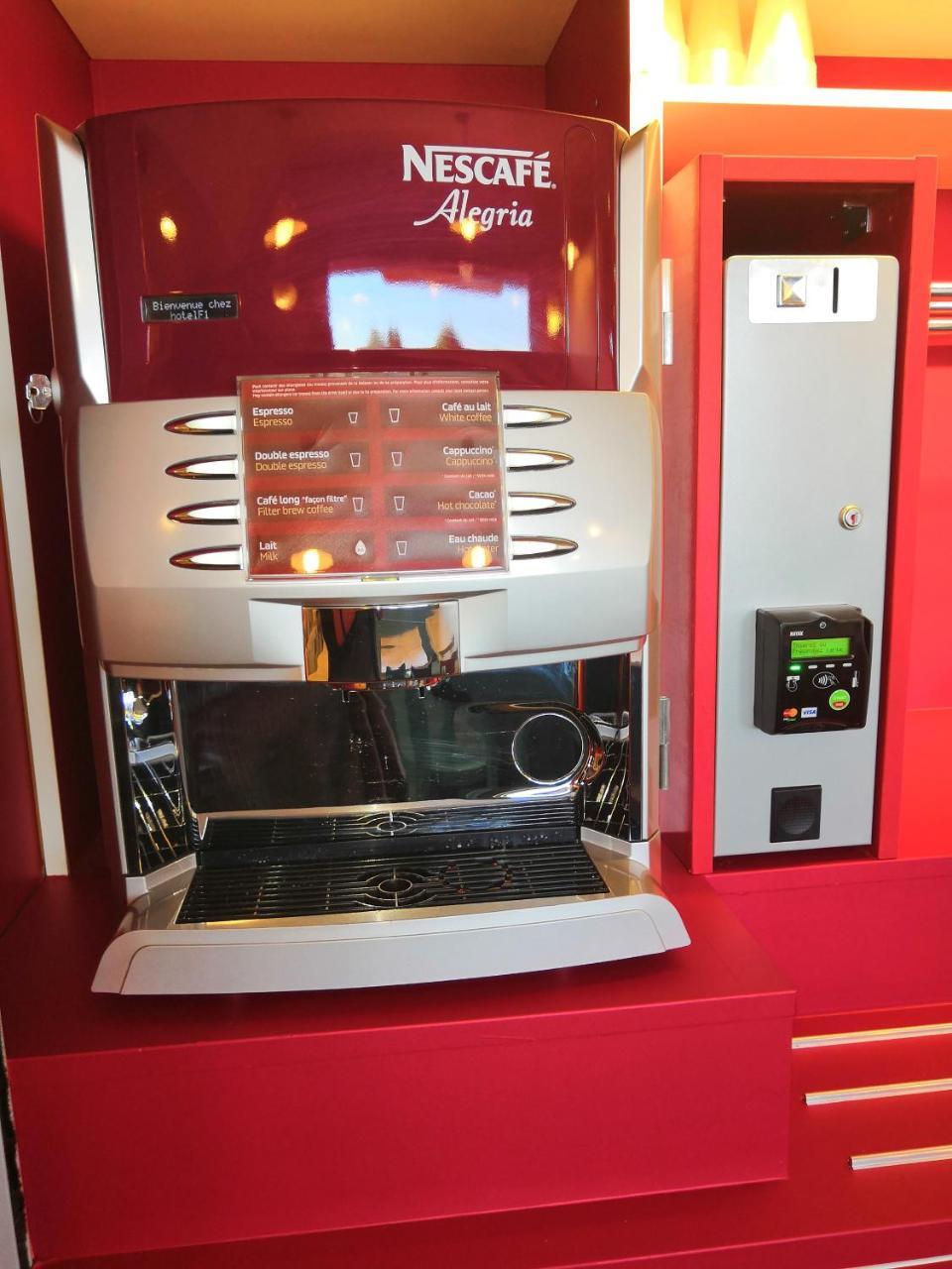 Hotelf1 Saint Witz A1 Hotel Екстер'єр фото