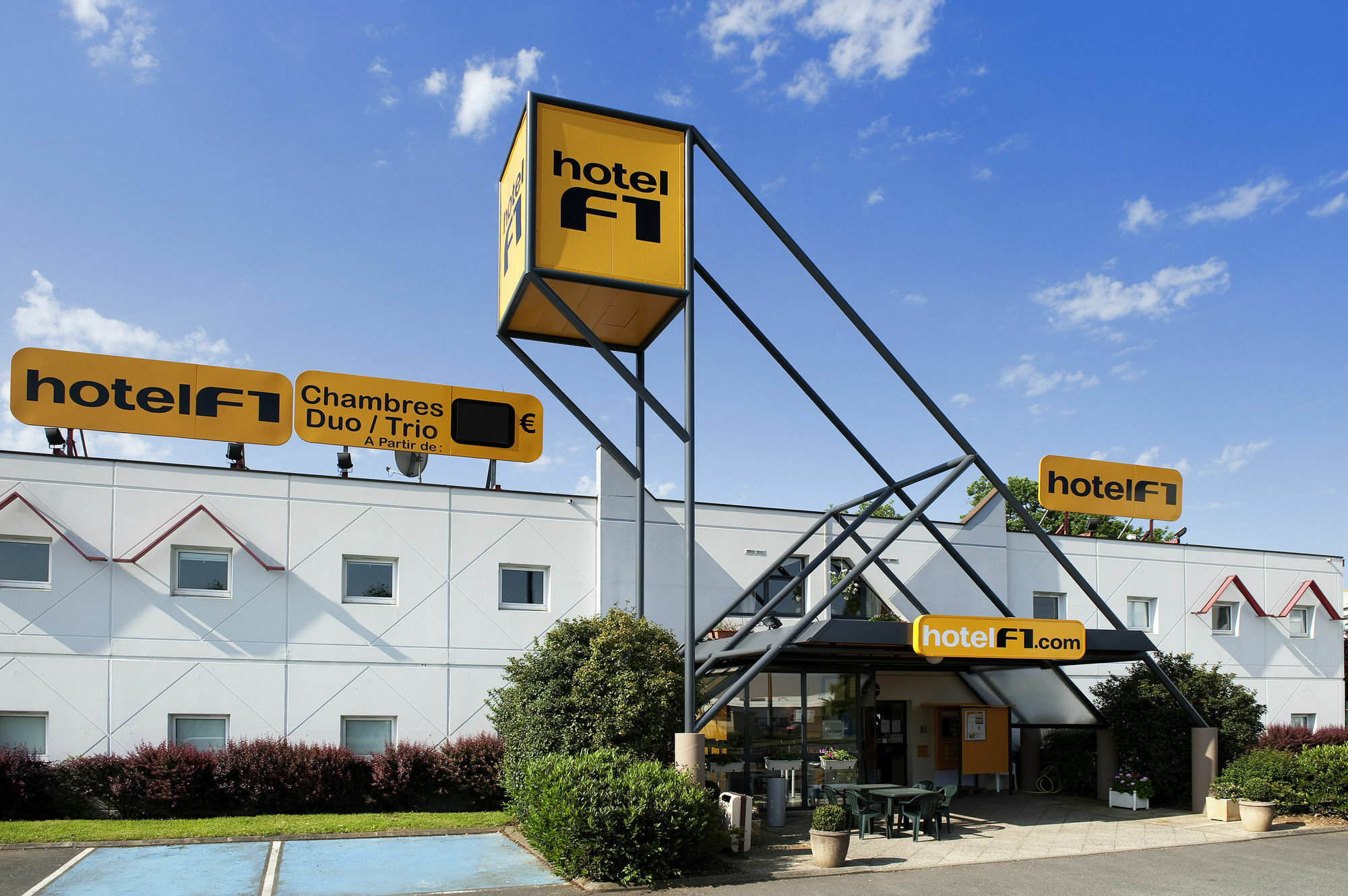 Hotelf1 Saint Witz A1 Hotel Екстер'єр фото