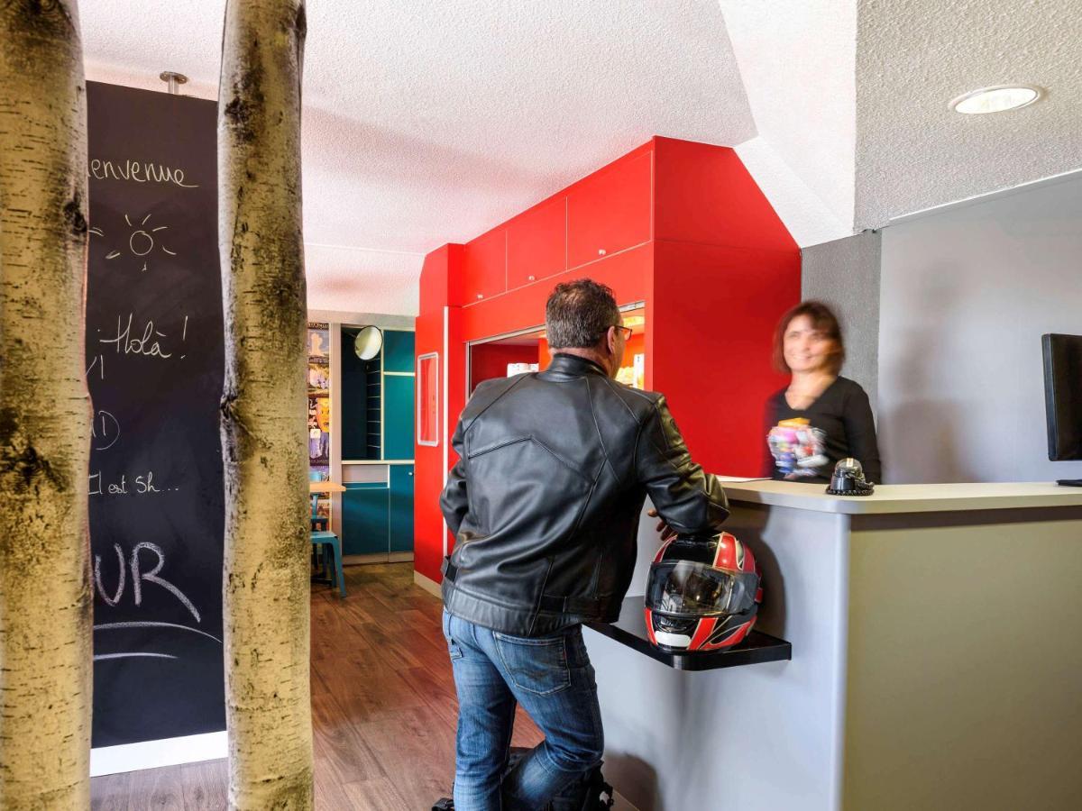 Hotelf1 Saint Witz A1 Hotel Екстер'єр фото